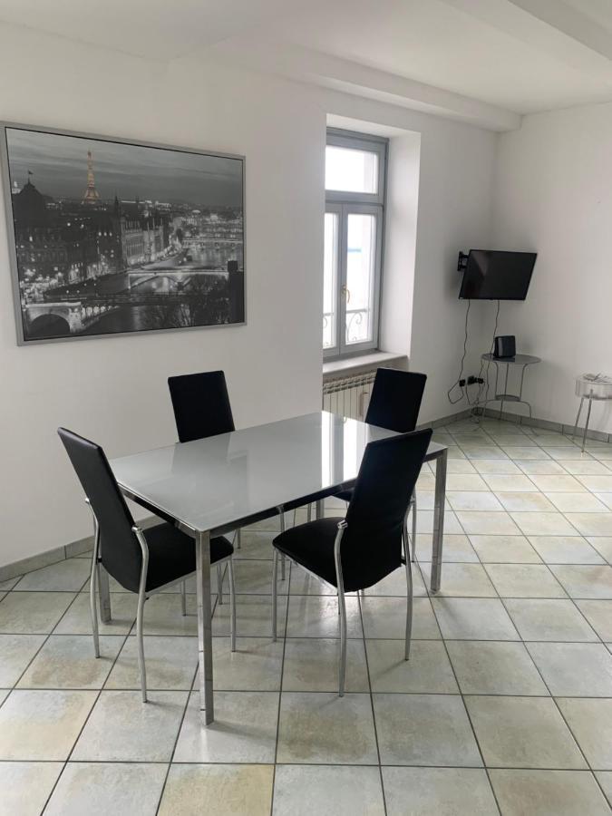 Palazzo Clerici Apartment Luino Exterior photo